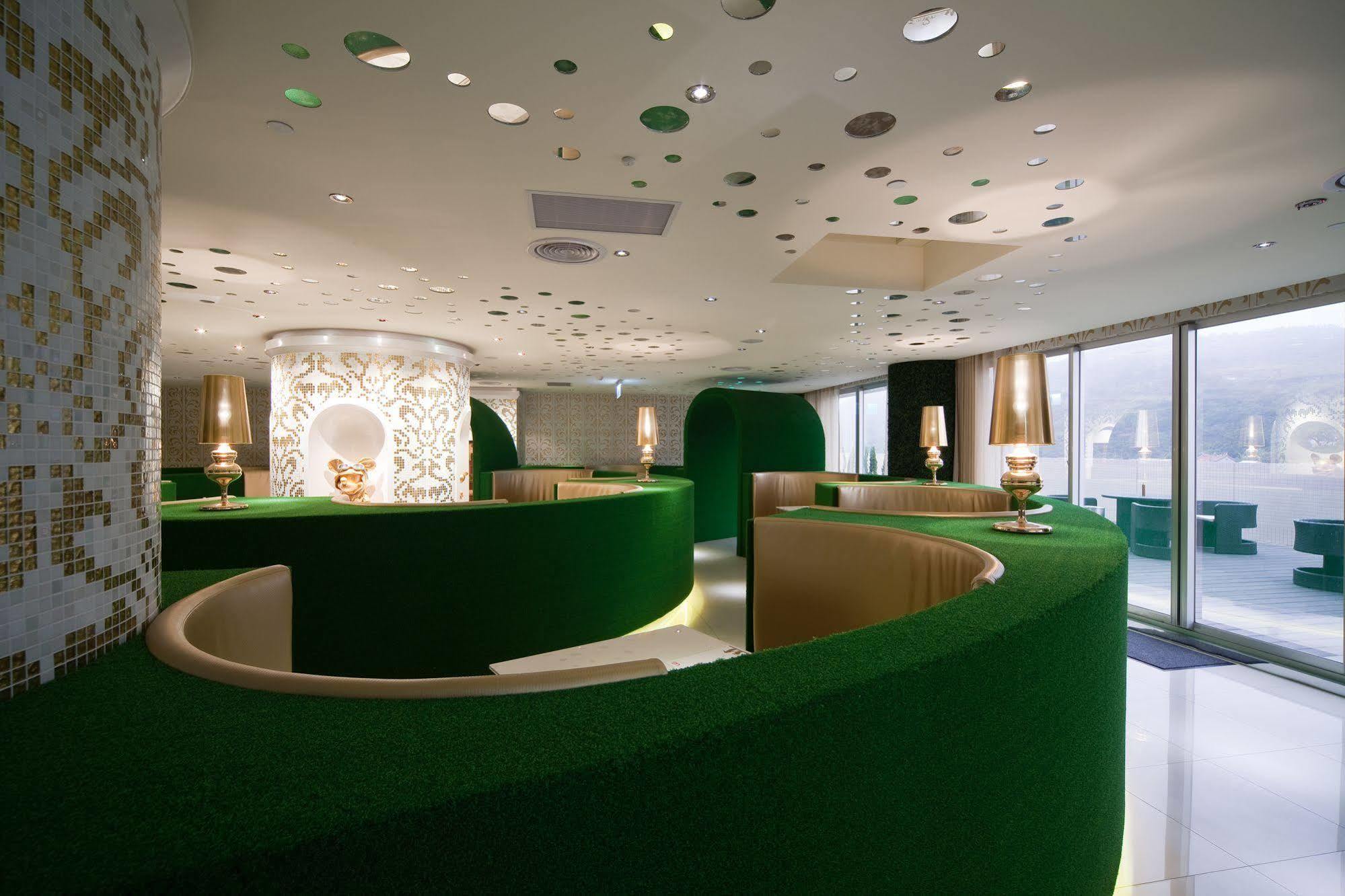 Wego Boutique Dazhi Motel Taipei Exterior photo